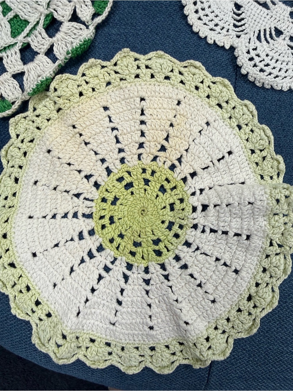 Vintage Handmade Crochet Round Doilies in Green and Cream set of 3 - Picture 9 of 10